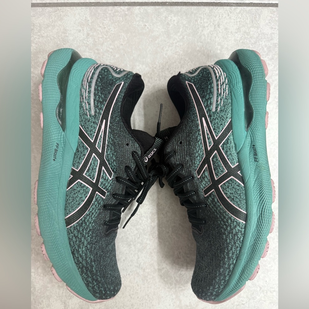 ASICS - Women's Gel-Nimbus 24 Running Shoes, Black/Pink-Teal